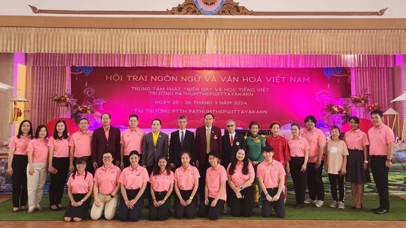 The first Vietnamese language and culture summer camp was held in the Northeast region of Thailand. (Photo: coordinator)