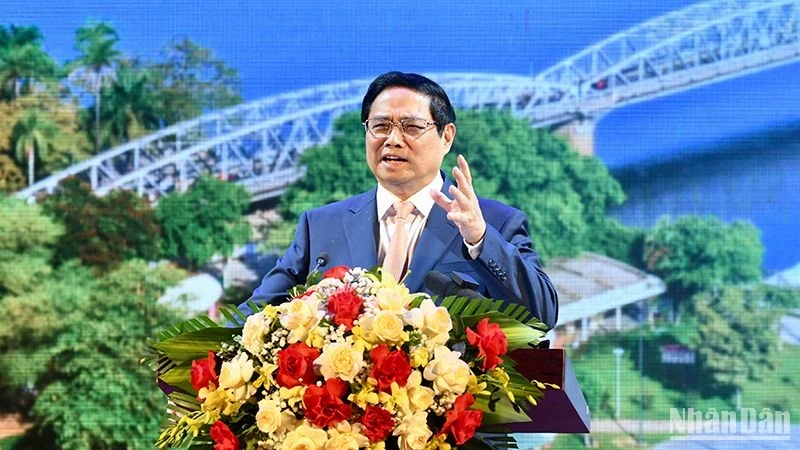 Prime Minister Pham Minh Chinh addresses the conference. (Photo: NDO)