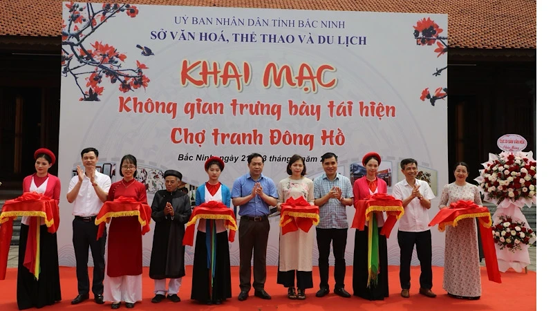 Bac Ninh reproduces Dong Ho Folk Painting Market