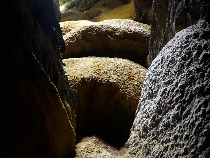 The hazy path in Van Tien Cave