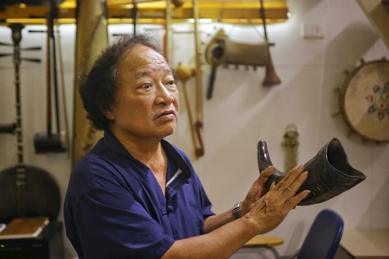 Meritorious Artist Pham Chi Khanh