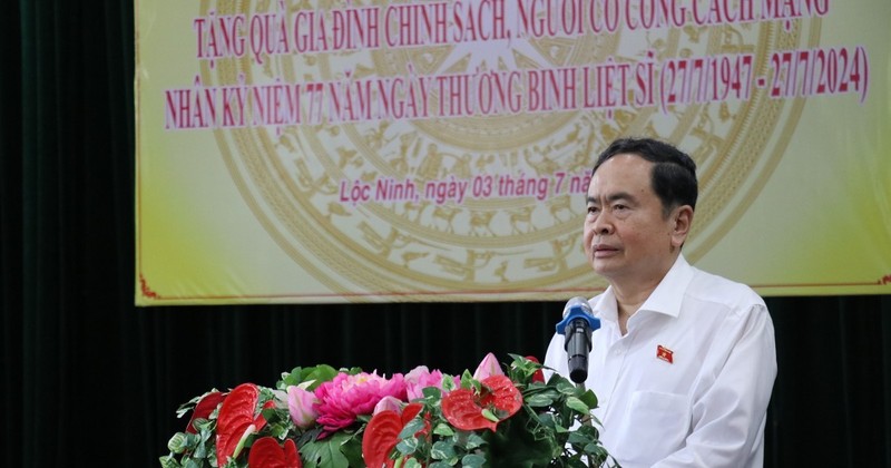 National Assembly Chairman Tran Thanh Man addresses the opening of the 15th session of the 10th People’s Council of Binh Phuoc (Photo: VNA) 