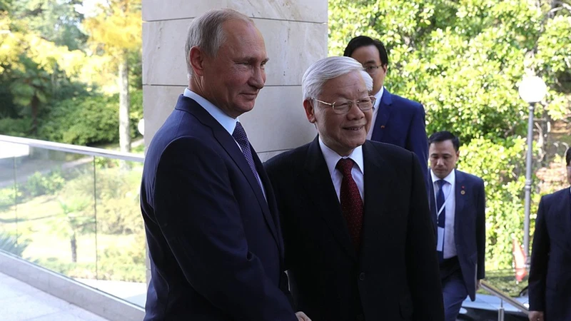 Party General Secretary Nguyen Phu Trong meets and talks with Russian President Vladimir Putin in Sochi City (Russia) in 2018. (Photo: Vietnamese Embassy in the Russian Federation)