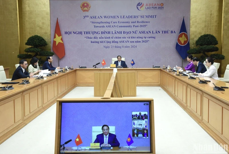 Prime Minister Pham Minh Chinh attends and delivers a speech at the third ASEAN Women Leaders’ Summit via videoconference (Photo: NDO)