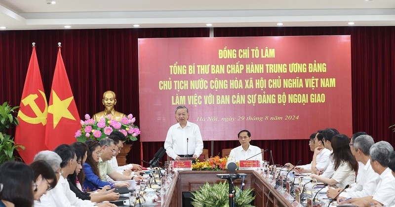 Party General Secretary and State President To Lam speaks at a working session with the Party Civil Affairs Committee of the Ministry of Foreign Affairs in Hanoi on August 29. (Photo: NDO)