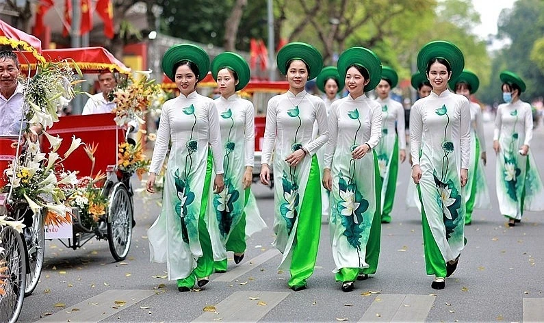 The 2023 Hanoi Autumn Festival has made a positive contribution to promoting tourism and the culture of the capital.