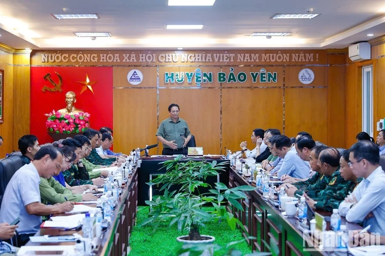 PM Pham Minh Chinh speaks at the meeting (Photo: NDO)