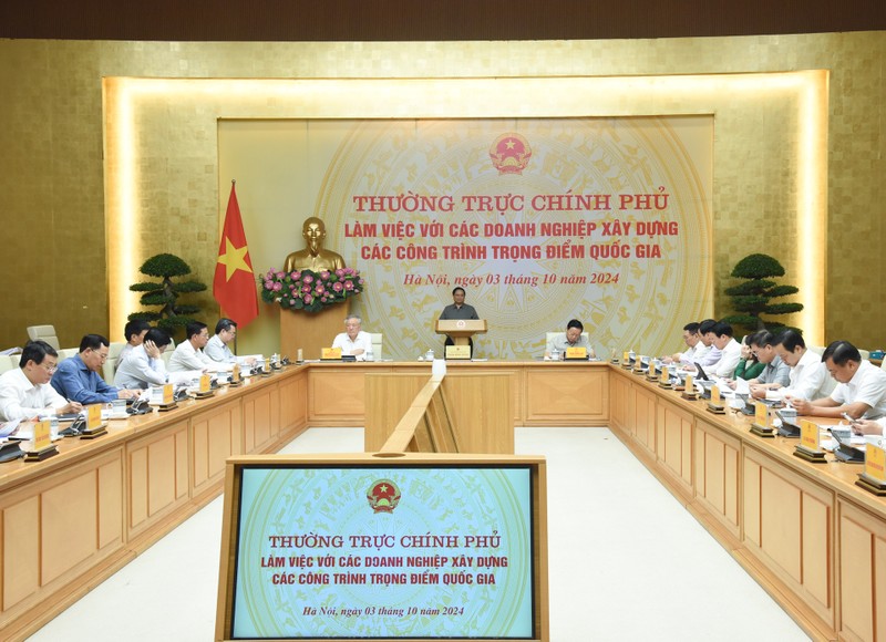 Prime Minister Pham Minh Chinh speaks at the meeting. (Photo: NDO)