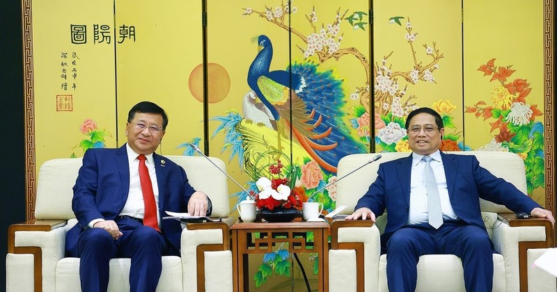 PM meets Chinese major firms