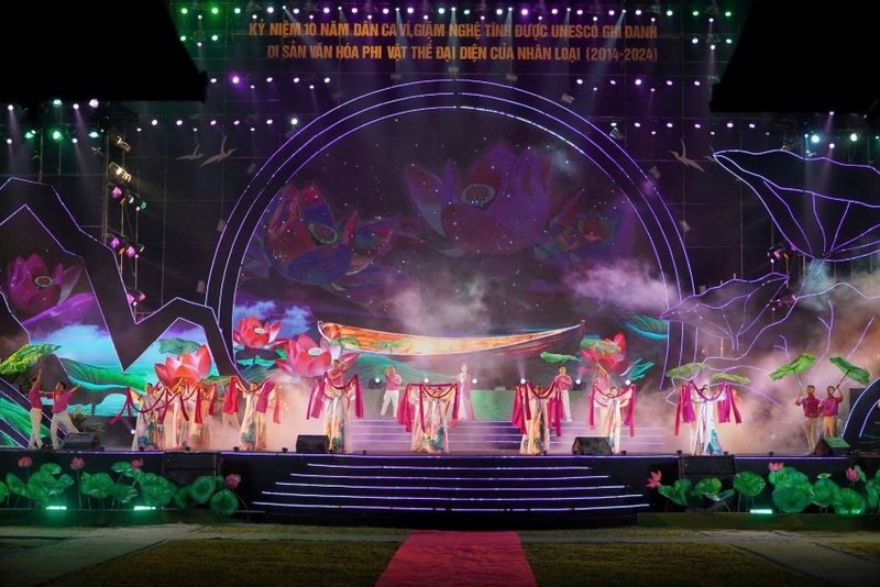 An overview of the ceremony celebrating the 10th anniversary of Nghe Tinh Vi-Giam folk singing’s recognition as an Intangible Cultural Heritage of Humanity.