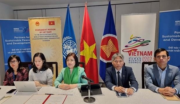 At the event (Photo: Permanent Mission of Vietnam in Geneva)