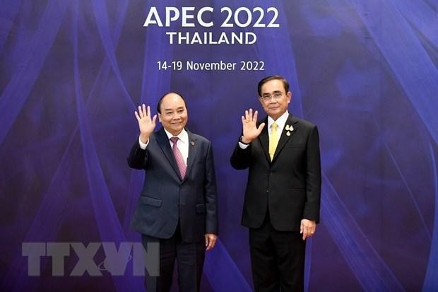 President Nguyen Xuan Phuc (L) and Thai Prime Minister Prayut Chan-o-cha (Photo: VNA)