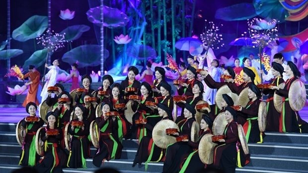 A performance at the opening of the “Returning to the land of Quan ho 2023" festival (Photo: VNA)