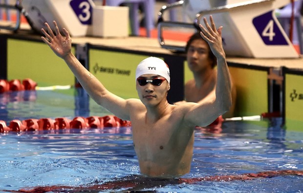 Swimmer Pham Thanh Bao wins the gold medal in the men's 200m breaststroke on May 10 at the ongoing SEA Games 32 in Cambodia. (Photo:VNA)