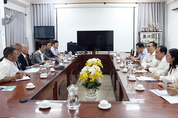 Participants at the meeting (Photo: VNA)
