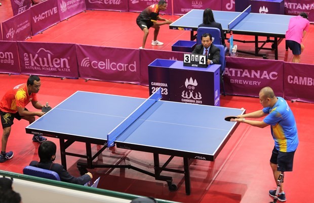 A table tennis match at ASEAN Para Games 12. (Photo: VNA)
