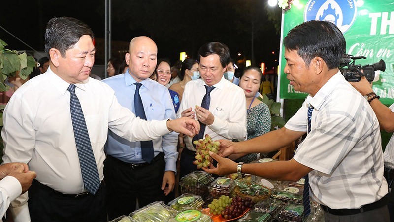 People and tourists visit and enjoy the products displayed and promoted at the fair.