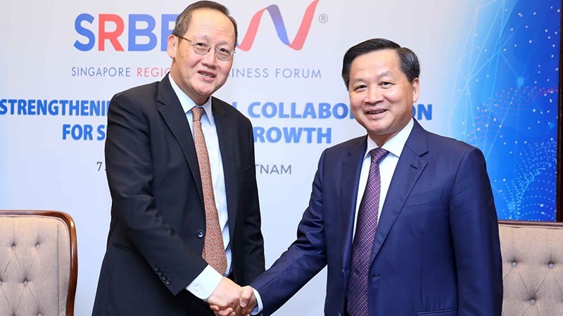 Deputy Prime Minister Le Minh Khai received Dr. Tan See Leng, Minister for Manpower and Second Minister for Trade and Industry of Singapore.
