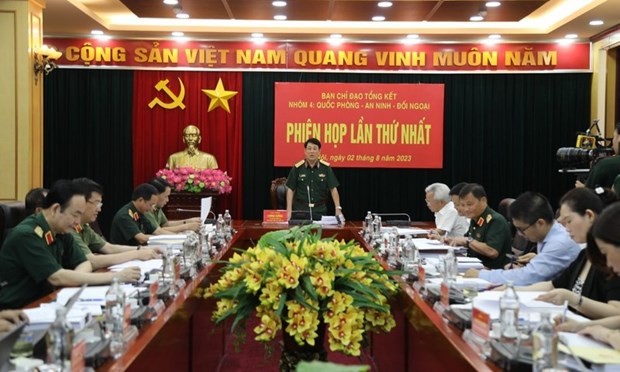 General Luong Cuong, Politburo member, member of the Standing Board of the Central Military Commission, and Director of the General Department of Politics under the Vietnam People's Army (VPA) chairs the meeting (Photo: nhandan.vn)