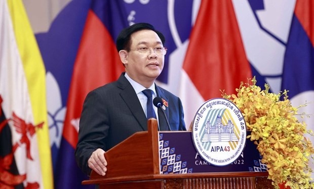 National Assembly Chairman Vuong Dinh Hue speaks at AIPA-43. (Photo: quochoi.vn)