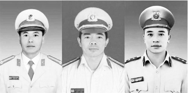 Three police officers who died on duty in a landslide in Bao Loc Pass in the Central Highland province of Lam Dong four days ago. (Photo: bocongan.gov.vn)