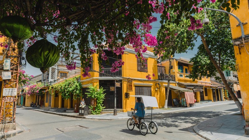 Any corner of Hoi An can become a poetic picture. (Photo: DUY HAU)