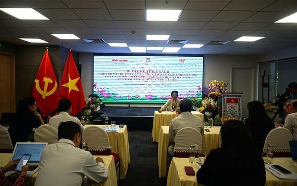 The event is jointly held by the HCM City Union of Friendship Organisations (HUFO), Nguoi Lao dong (Labourers) Newspaper, and the Su That (Truth) National Political Publishing House in HCM City. (Photo: VNA)