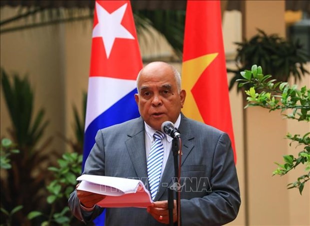 Cuban Ambassador to Vietnam Orlando Nicolás Hernández Guillén addresses the event (Photo: VNA)