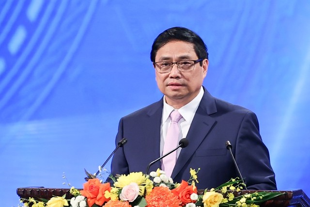 Prime Minister Phạm Minh Chính delivers a speech at the ninth National External Information Service Awards. 