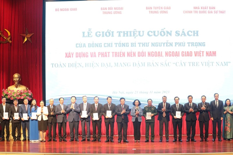 Officials at the launch of the Party leader's book in Hanoi on November 21