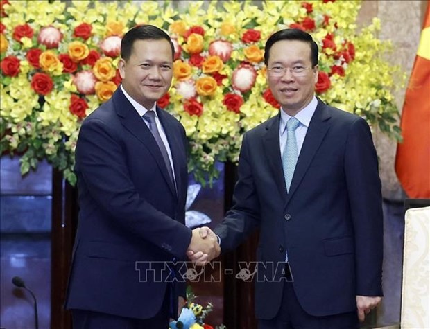 Vietnamese President Vo Van Thuong (R) and Cambodian Prime Minister Samdech Moha Borvor Thipadei Hun Manet. (Photo: VNA)