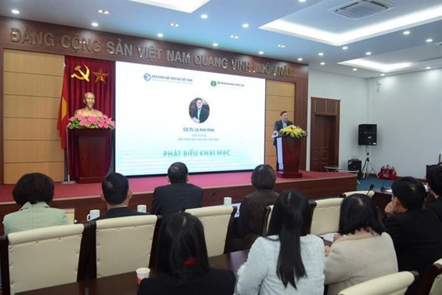 Director of the Vietnam Institute of Educational Sciences Le Anh Vinh speaks at the conference. (Photo: moet.gov.vn)