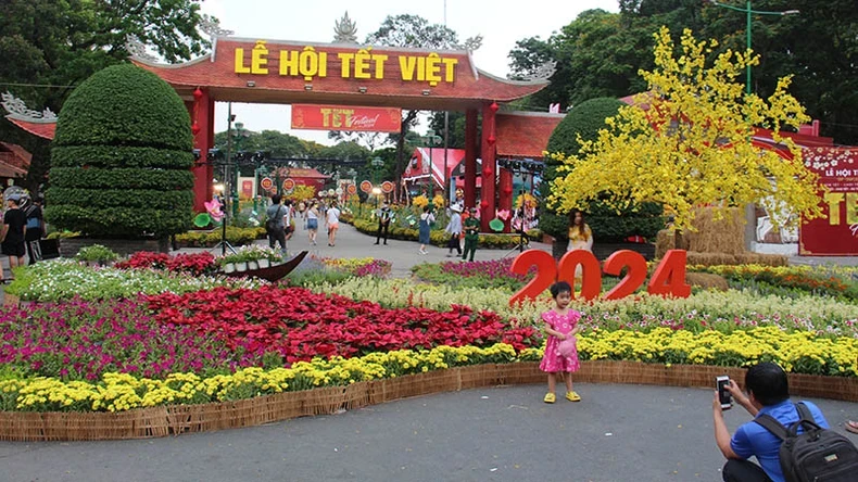 Vietnamese Tet Festival 2024 opens in Ho Chi Minh City