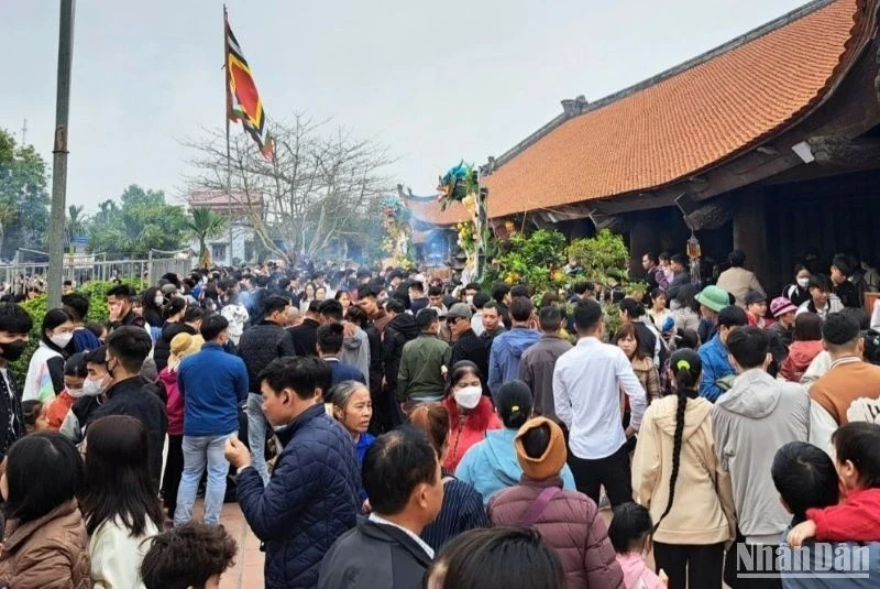 Keo Pagoda Spring Festival 2024 welcomes a record number of tourists.
