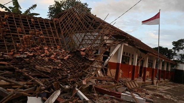 An earthquake with a magnitude of more than 6.5 strikes off coast of Indonesia's Java island