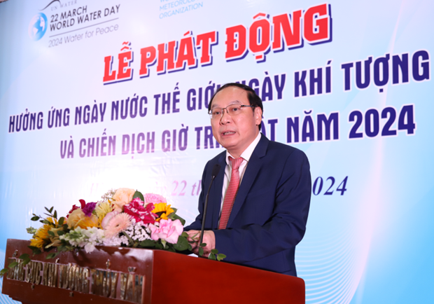 Deputy Minister of Natural Resources and Environment Le Cong Thanh speaks at the event. (Photo: VNA)