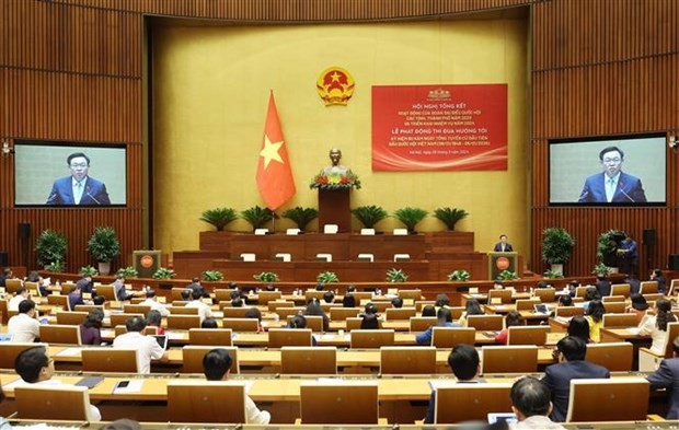 National Assembly Chairman Vuong Dinh Hue addresses the conference (Photo: VNA)