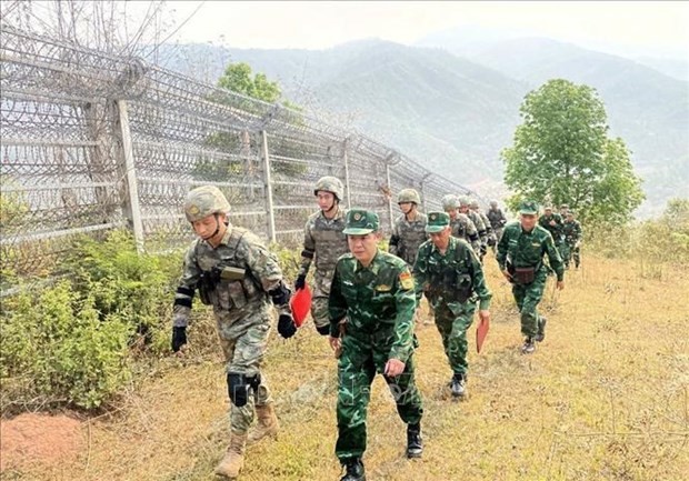 The joint patrol is conducted along the section from Marker No.1 to Marker No.3. (Photo: VNA)