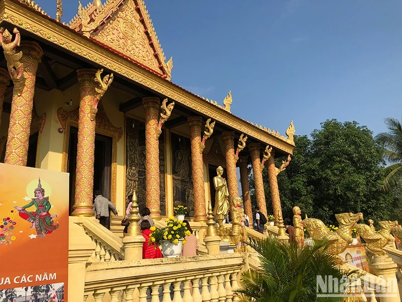 Many activities are held at the Kh'mer Pagoda at the Vietnam National Village for Ethnic Culture and Tourism.