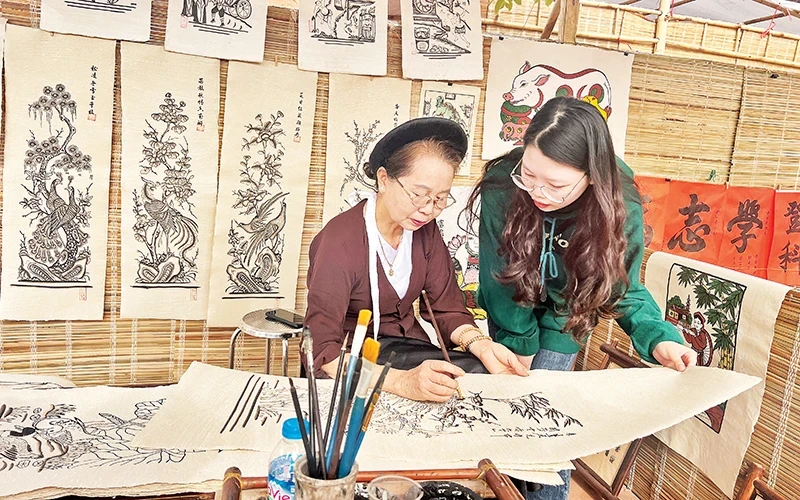 At the Dong Ho Folk Painting Conservation Centre. (Photo: An Tran)