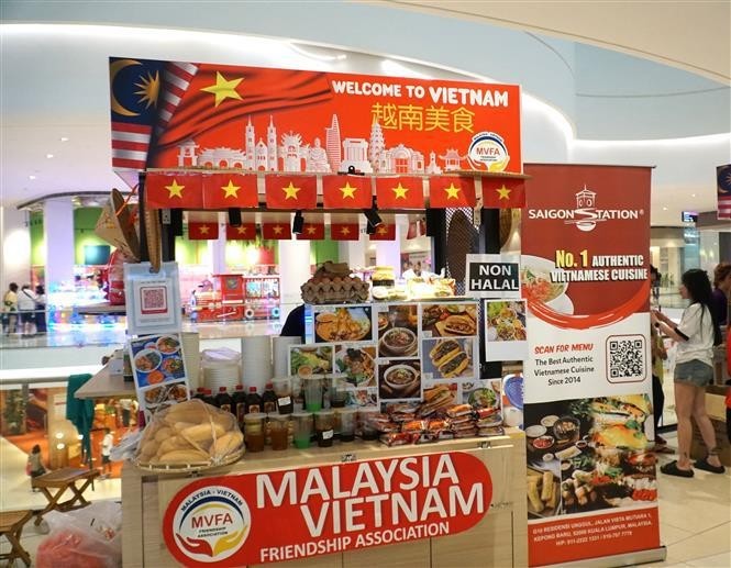 A booth showcasing various pho dishes from Sai Gon Station. (Photo: VNA)
