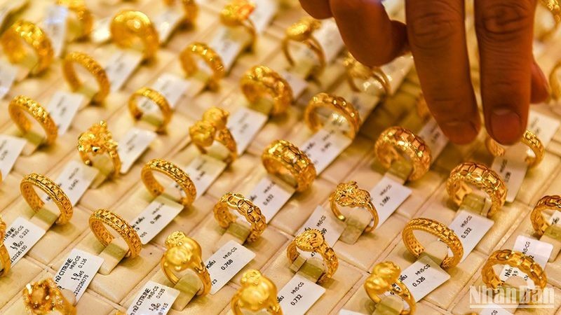 Gold rings. (Photo: THANH DAT)