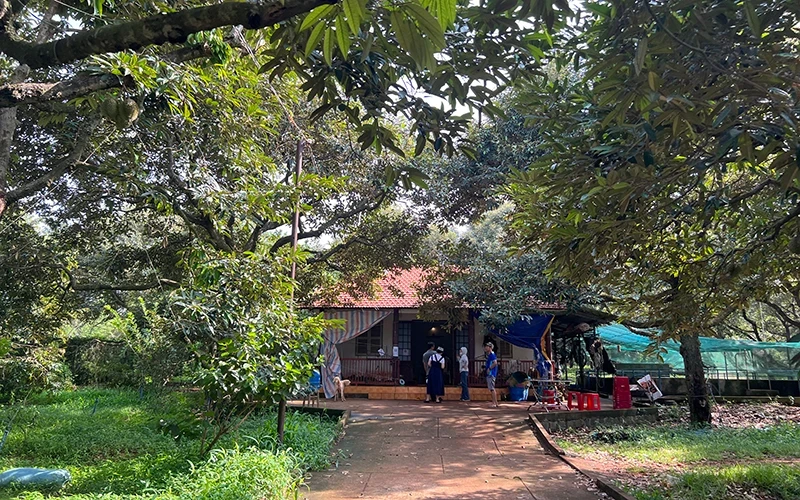 The entrance to Tu Danh's durian garden.