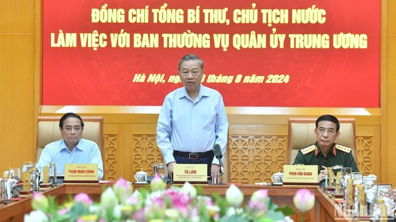 Party General Secretary and State President To Lam at the working session with the Standing Board of the Central Military Commission in Hanoi on August 28 (Photo: VNA)