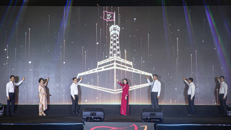 The 2nd Hanoi Autumn Festival 2024 officially opens on the evening of September 20.