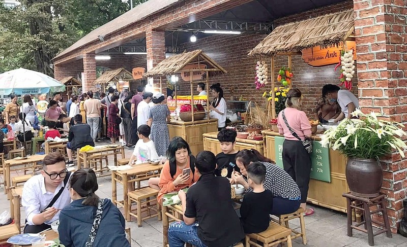 Photo: The Hanoi Culinary Culture Festival is an annual event to honour and promote the rich and unique culinary cultural heritage of Hanoi. (Photo: Hanoimoi.vn)