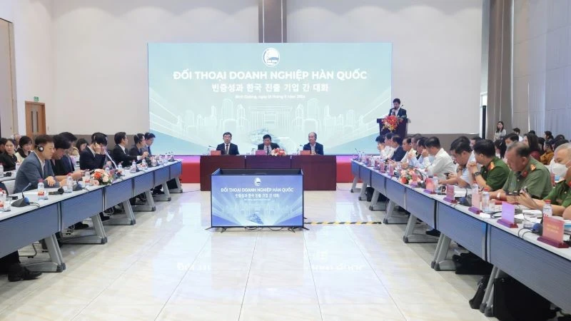 Over 100 Korean enterprises operating in Binh Duong attended the event.