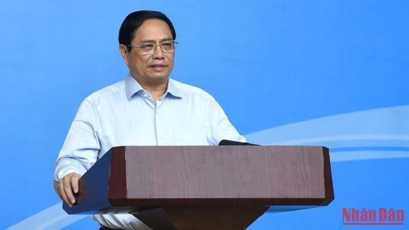 Prime Minister Pham Minh Chinh addresses the meeting (Photo: NDO)