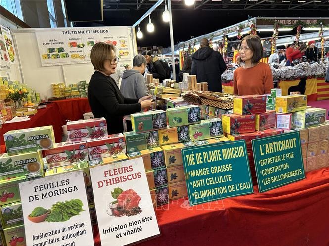 The Vietnamese booth at the fair (Photo: VNA)