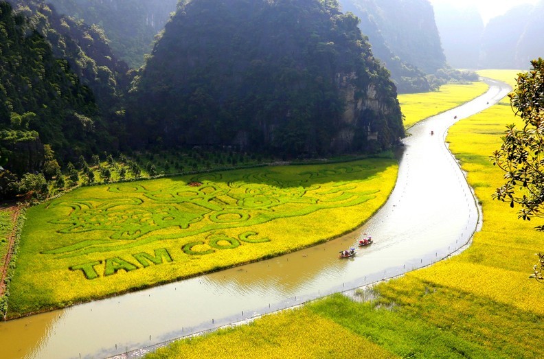 Ninh Binh welcomes more than 172,500 visitors during tourism week